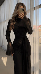 Maxi dress with lace