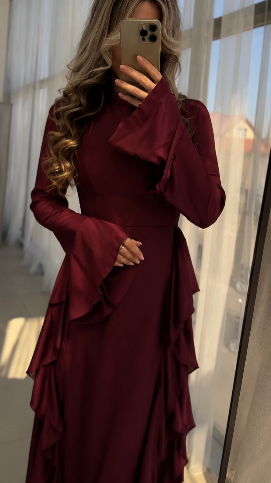 Maxi dress with ruffle details