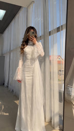 Maxi dress with lace