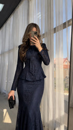 Elegantes Spitzenkleid – Dunkelblau