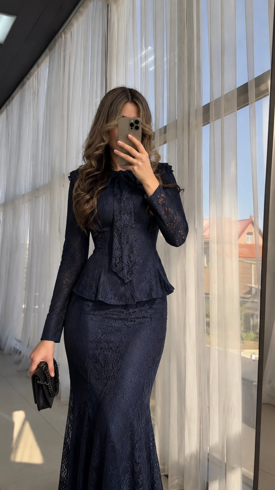 Elegantes Spitzenkleid – Dunkelblau