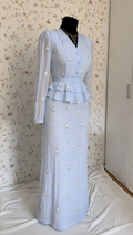 Hellblaues zweiteiliges Maxi-Set mit floralem Muster