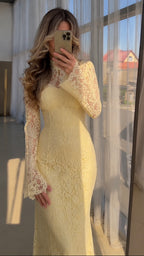 Maxikleid mit Spitze