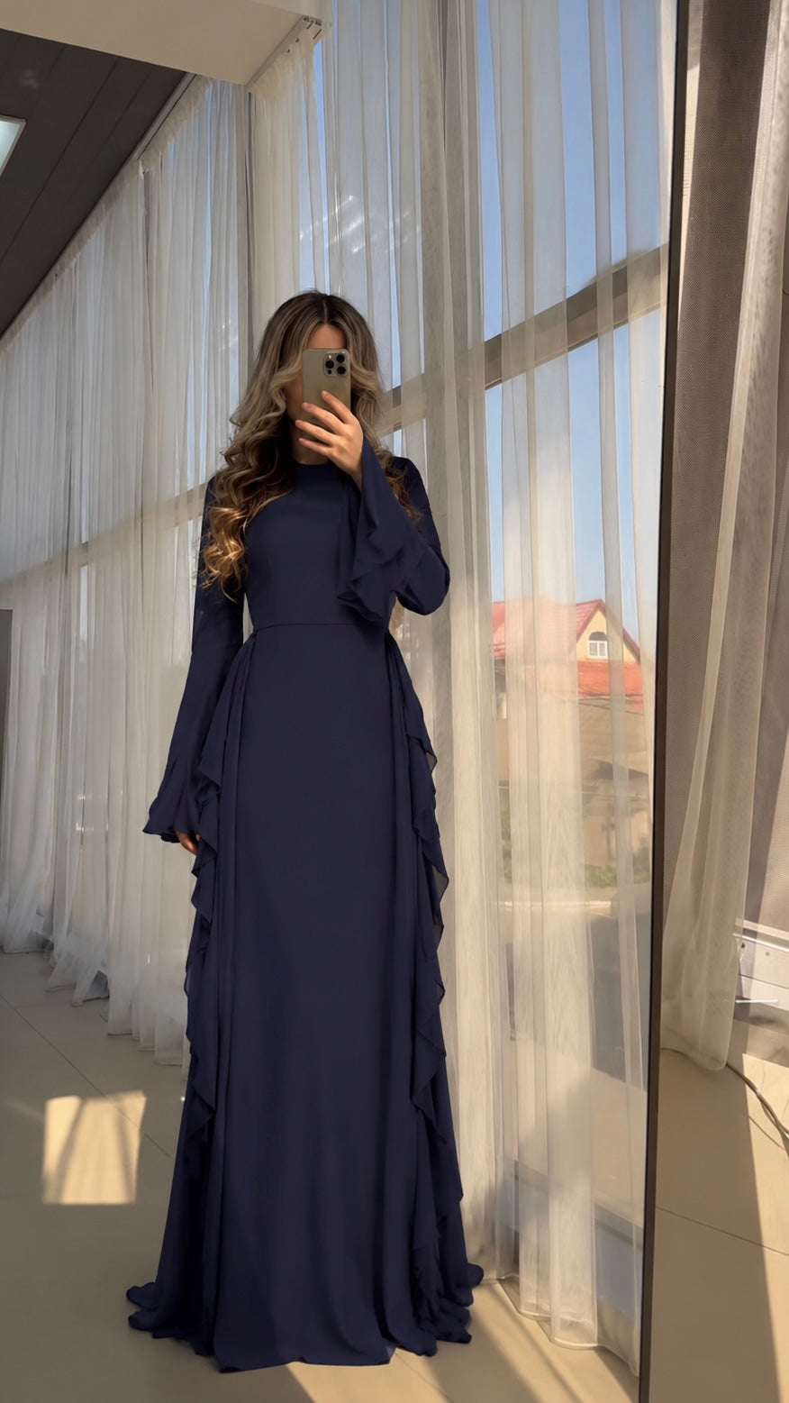 Maxi dress with ruffle details