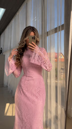 Maxikleid mit Spitze