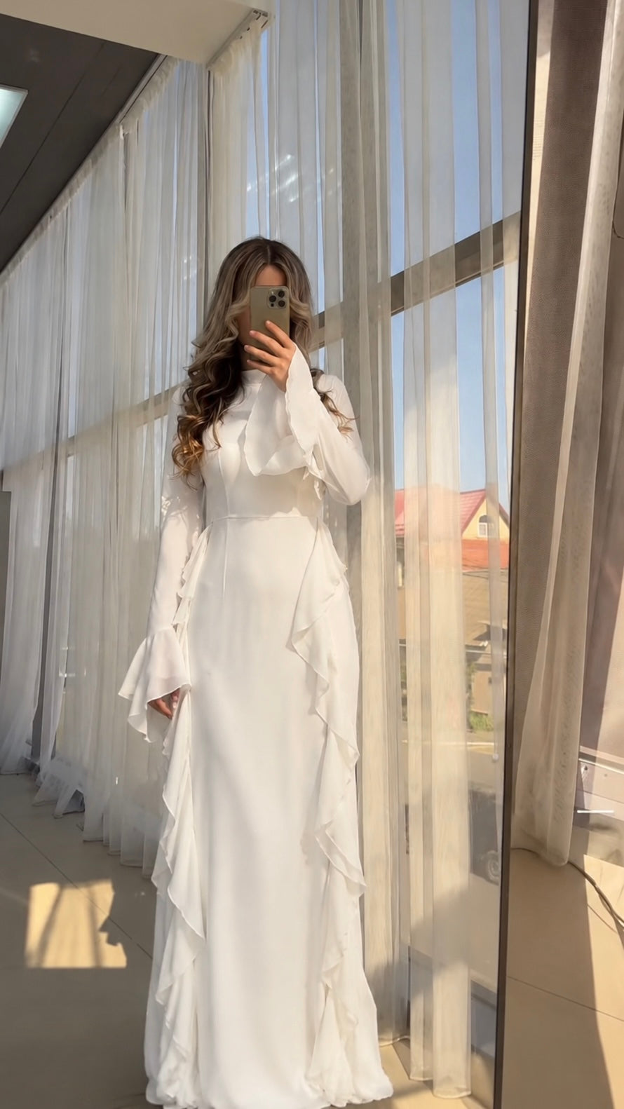 Maxi dress with ruffle details