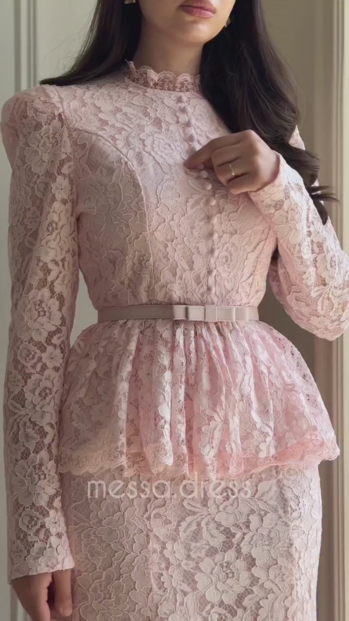 Rosafarbenes zweiteiliges Maxi-Set aus Spitze